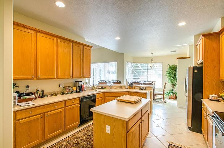 2nd image of 8889 Georgetown Ln #8889