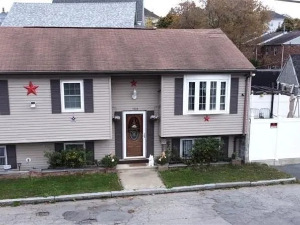 100 N Rocliffe St, Fall River, MA 02723