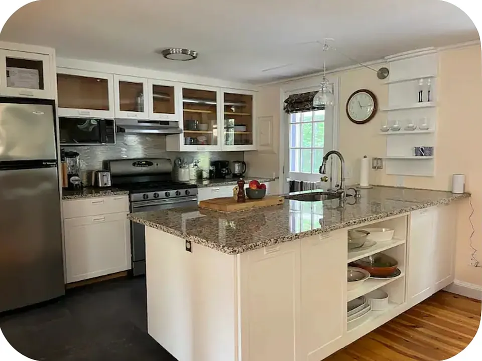 43 Plymouth Rd