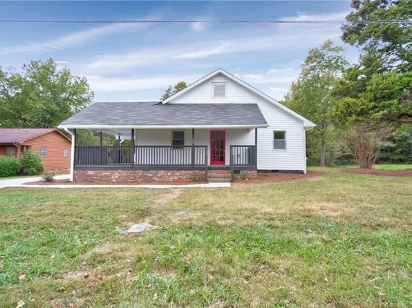 502 Charlie Hinkle Rd, Lexington, NC 27295