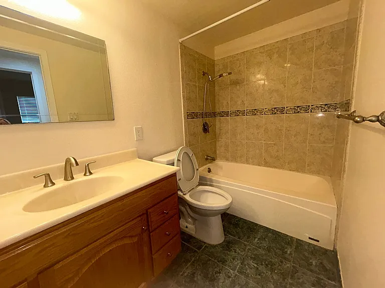 8842 Enloe Ave — Photo 17