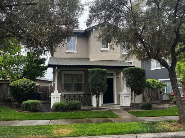 1847 Vintage Cir, Oakdale, CA 95361