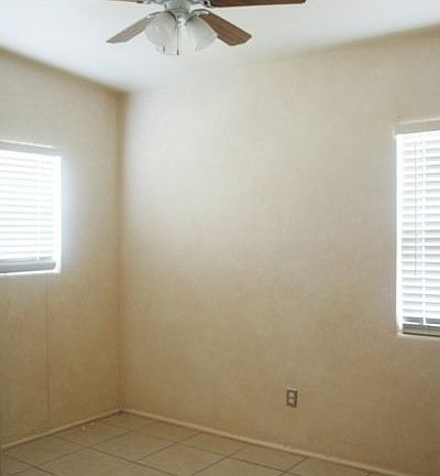 4th image of 6201 Dahlia Dr