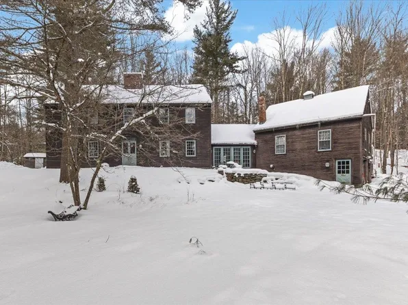 429 Gilcrist Road, Stowe, VT 05672