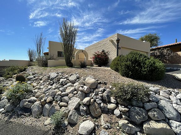 5th image of 5081 N Camino De La Cumbre
