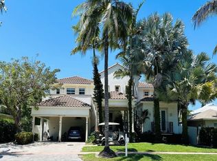 335 W Enid Dr, Key Biscayne, FL 33149