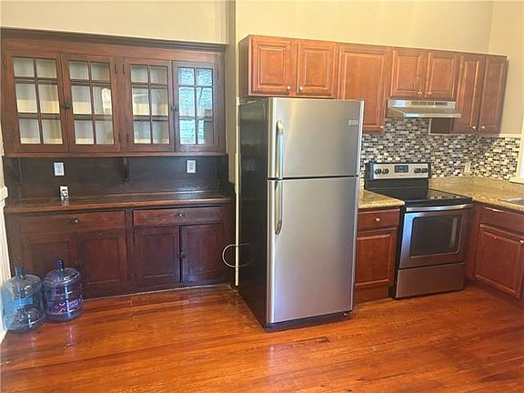 5th image of 2836 Ponce De Leon St