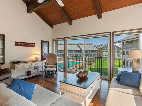 301 Iberian Way APT 207, Sandpoint, ID 83864
