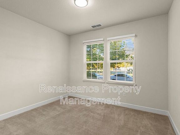 4th image of 638 W Gravino Dr