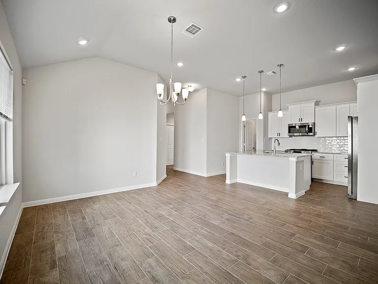 136 Caterpillar Ln — Photo 8