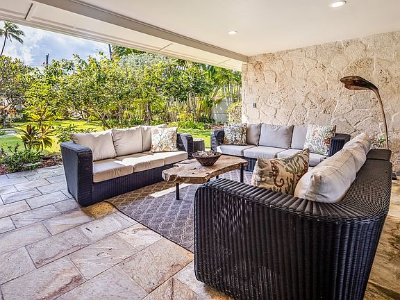 5th image of 952 Mokulua Dr