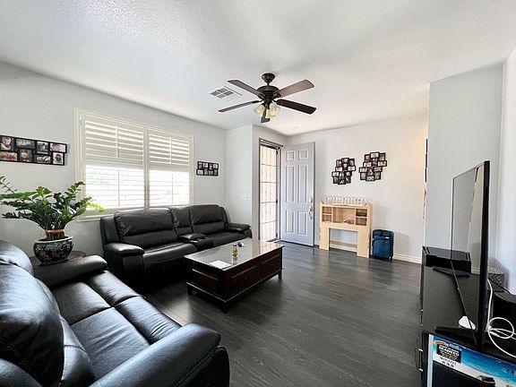 3rd image of 5994 Belcastro St