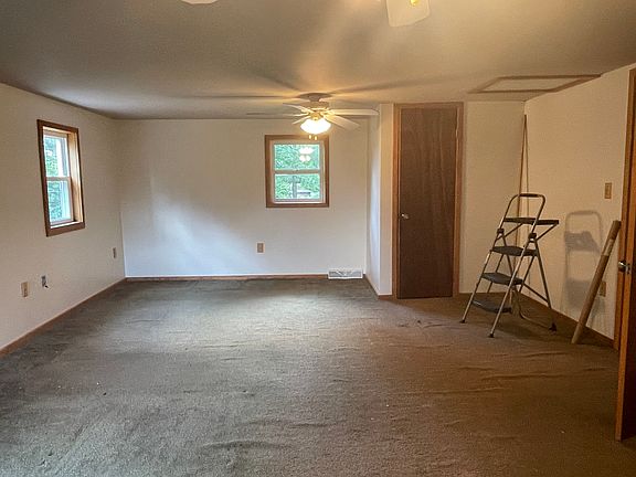 2nd image of 339 Ginther Rd