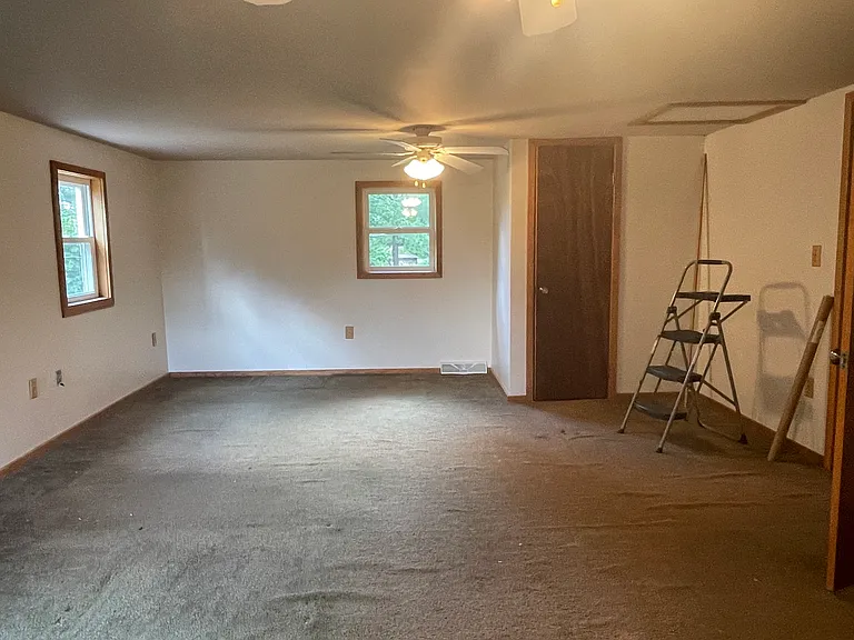 339 Ginther Rd — Photo 2