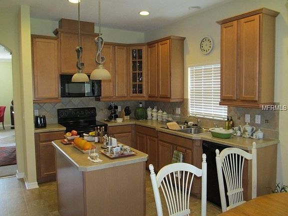 2nd image of 13856 Mirror Lake Dr