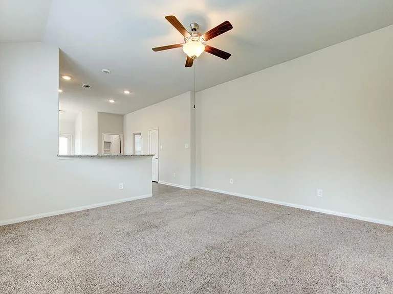 14469 Sugar Pines Dr — Photo 7