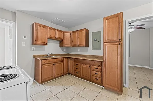 4211 Crestside Rdg — Photo 6
