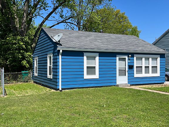 2nd image of 815 N 74th St