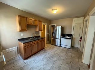 254 Belgrade Ave APT 1, Roslindale, MA 02131