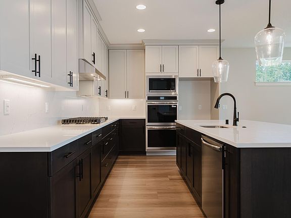 6th image of this home