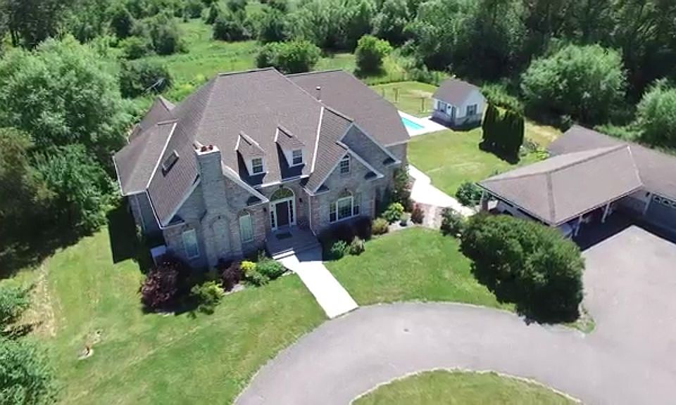 1st image of 340 Mission Dr