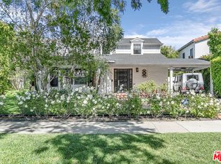 328 El Camino Dr, Beverly Hills, CA 90212