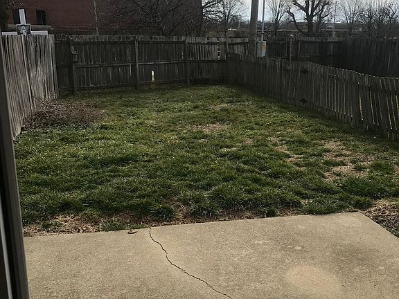 3rd image of 3664 Arbor Dr