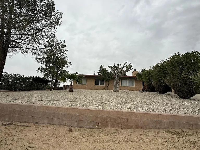 15991 N Culver Rd — Photo 37