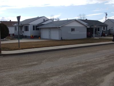 1411 E Ames Wye Ave, Glendive, MT, 59330