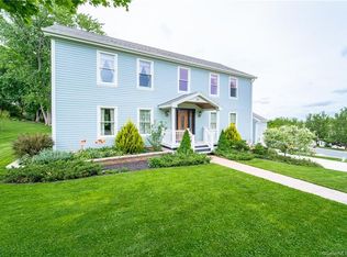 20 Brookview Ln, Middletown, CT 06457
