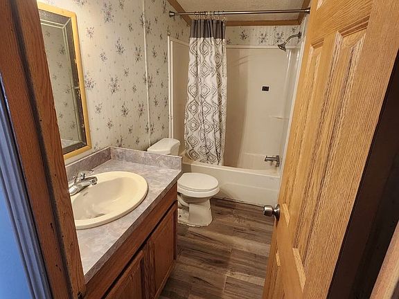 4th image of 1189 Greystone Pkwy