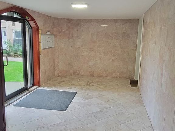 2nd image of 5731 N Kimball Ave #1C