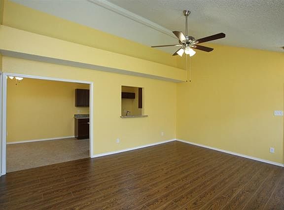 5th image of 4241 Amy Dr