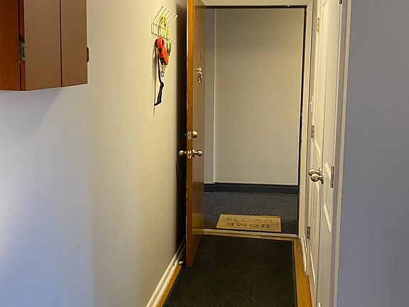 3rd image of 502 E 17th St #102
