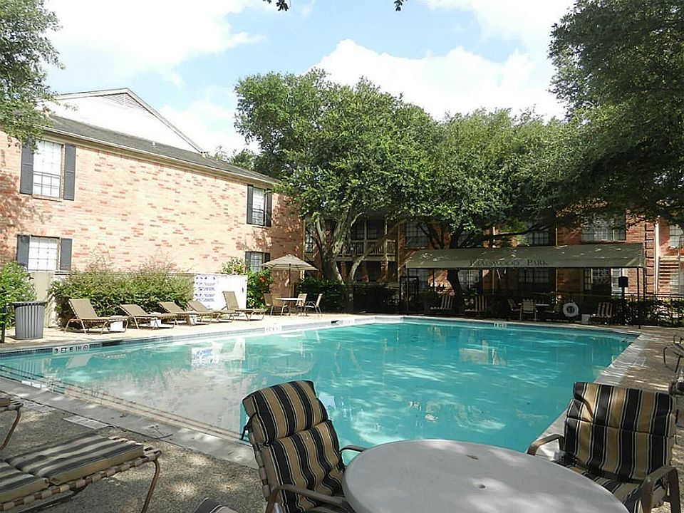 1st image of 2255 Braeswood Park Dr APT 194