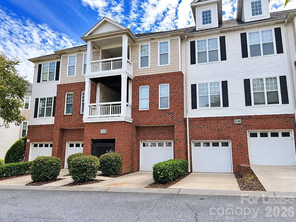 6724 Mallard Park Dr