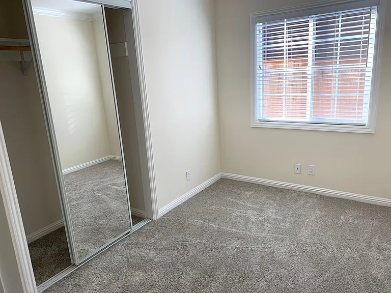 255 Ricardo Rd — Photo 14
