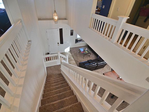 5th image of 4582 Menona Dr
