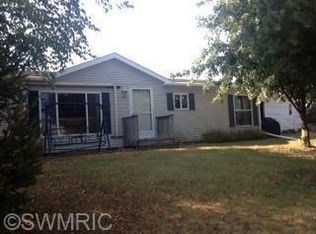 13381 M 60, Three Rivers, MI 49093