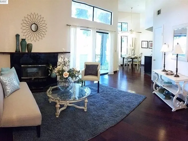 3403 Smoketree Commons Dr — Photo 2