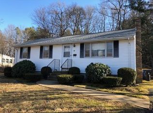 29 Essex Rd, Sharon, MA 02067