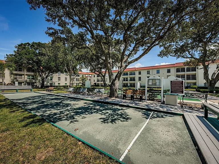 2700 Bayshore Blvd #3208 — Photo 64