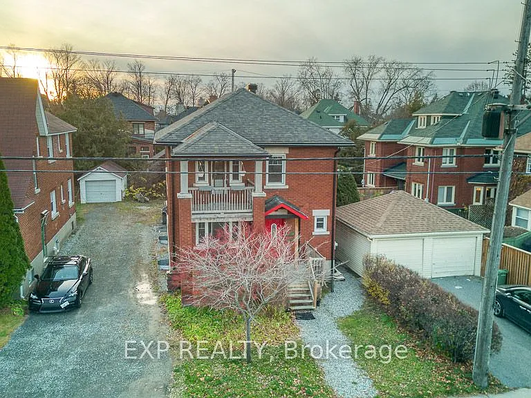 448 Holland Ave — Photo 18