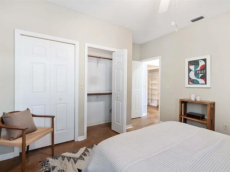 8120 NW 48th Ln — Photo 50