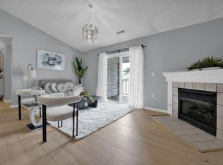 6200 Harbour Pointe Unit 301, Columbus, OH 43231
