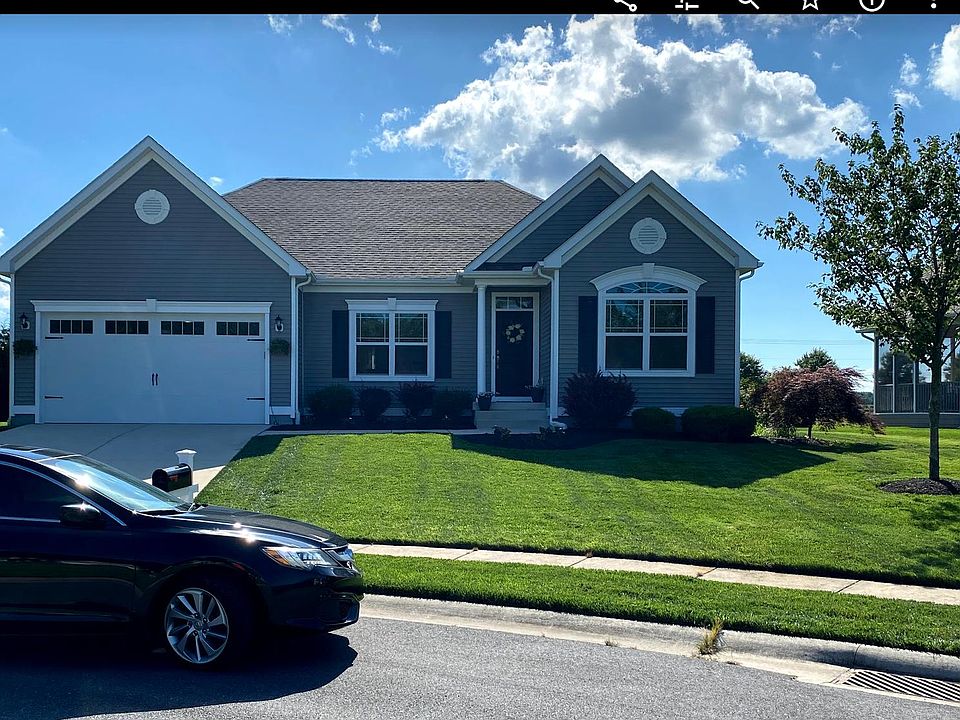 1st image of 18913 Riverwalk Dr