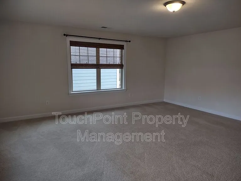 1019 Hamilton Mill Dr — Photo 14