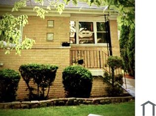 9406 S Lowe Ave, Chicago, IL 60620