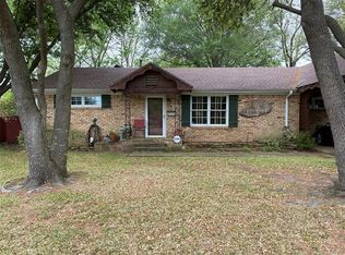 1606 S Jefferson St, Kaufman, TX 75142