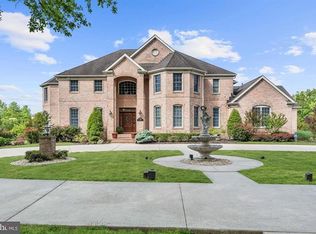 720 Riverton Rd, Moorestown, NJ 08057